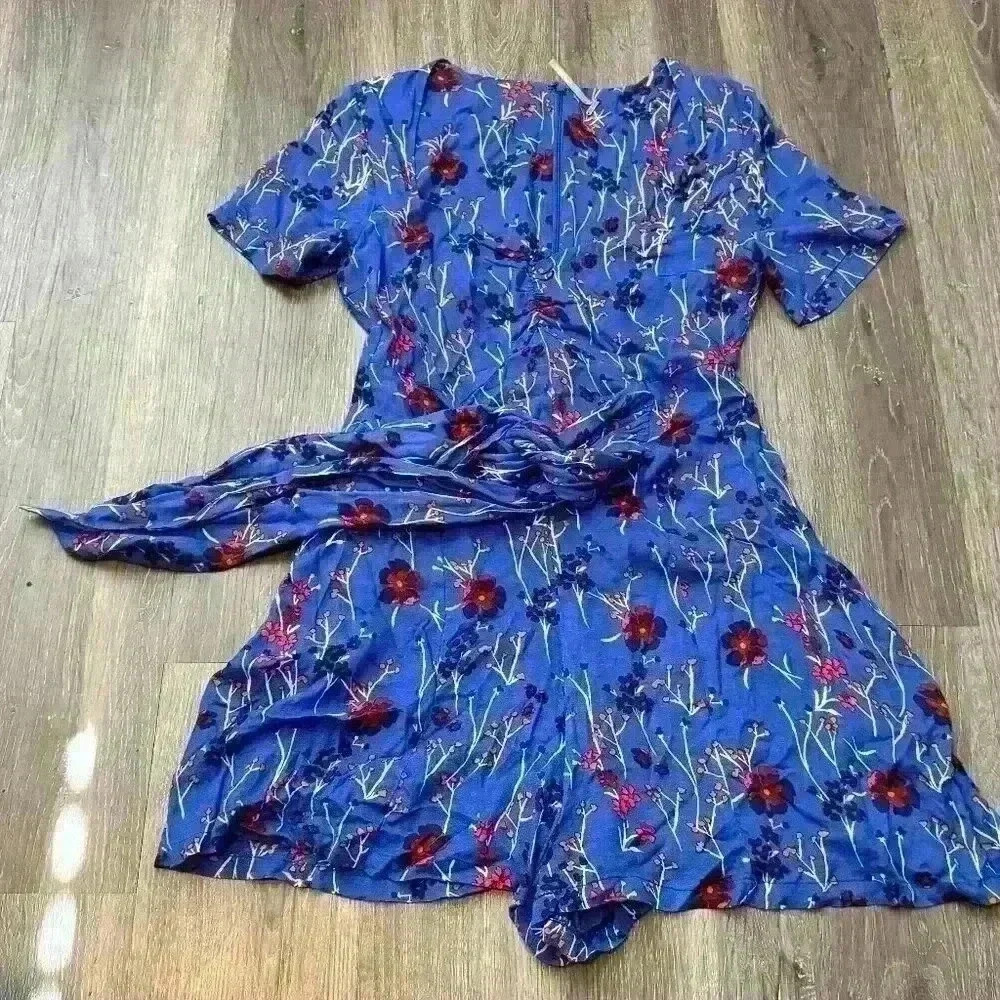 Size 2 Free People Blue Wrap Romper Shorts